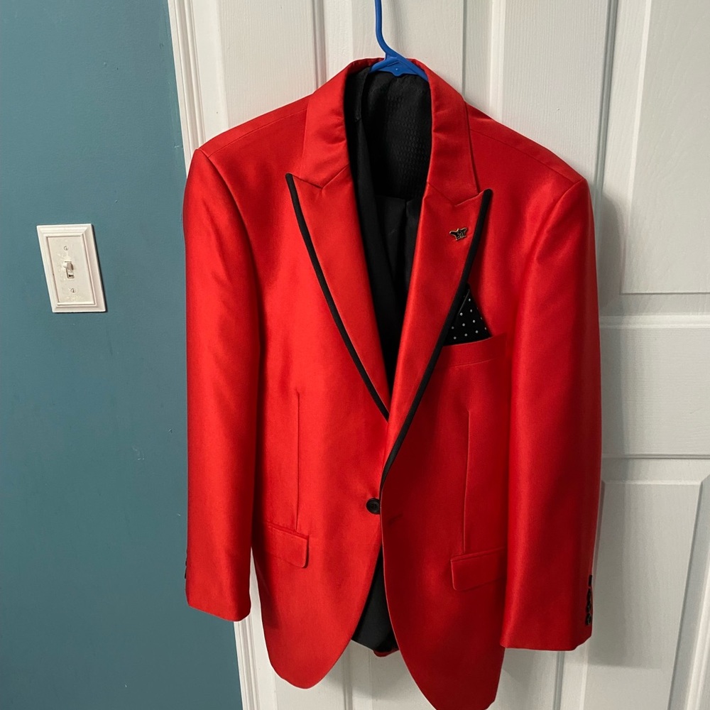 Men's Suit